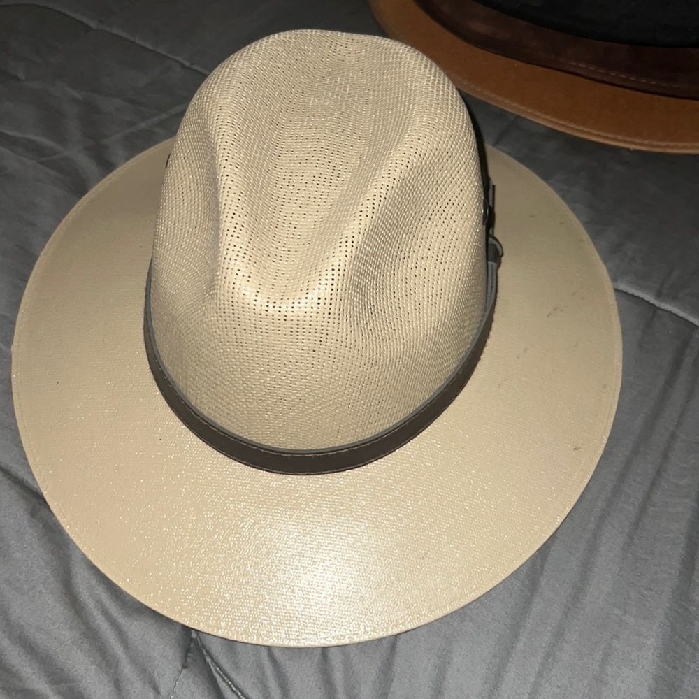 Size small sombrero. Made in Mexico